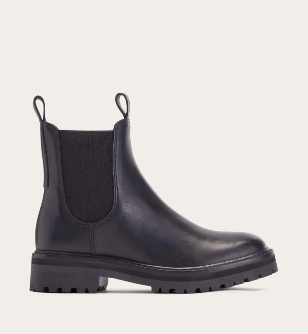 NWT Everlane The Lug Chelsea Boot Black Leather Chunky Ankle Bootie 7.5